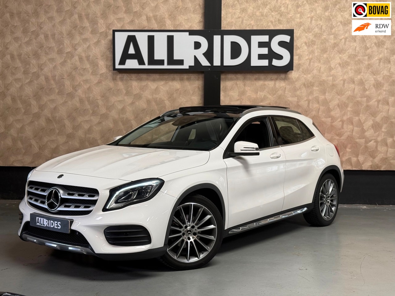 Mercedes-Benz GLA-Klasse - 200 AMG Edition White| Pano | Camera | 19 inch | Led | - AutoWereld.nl