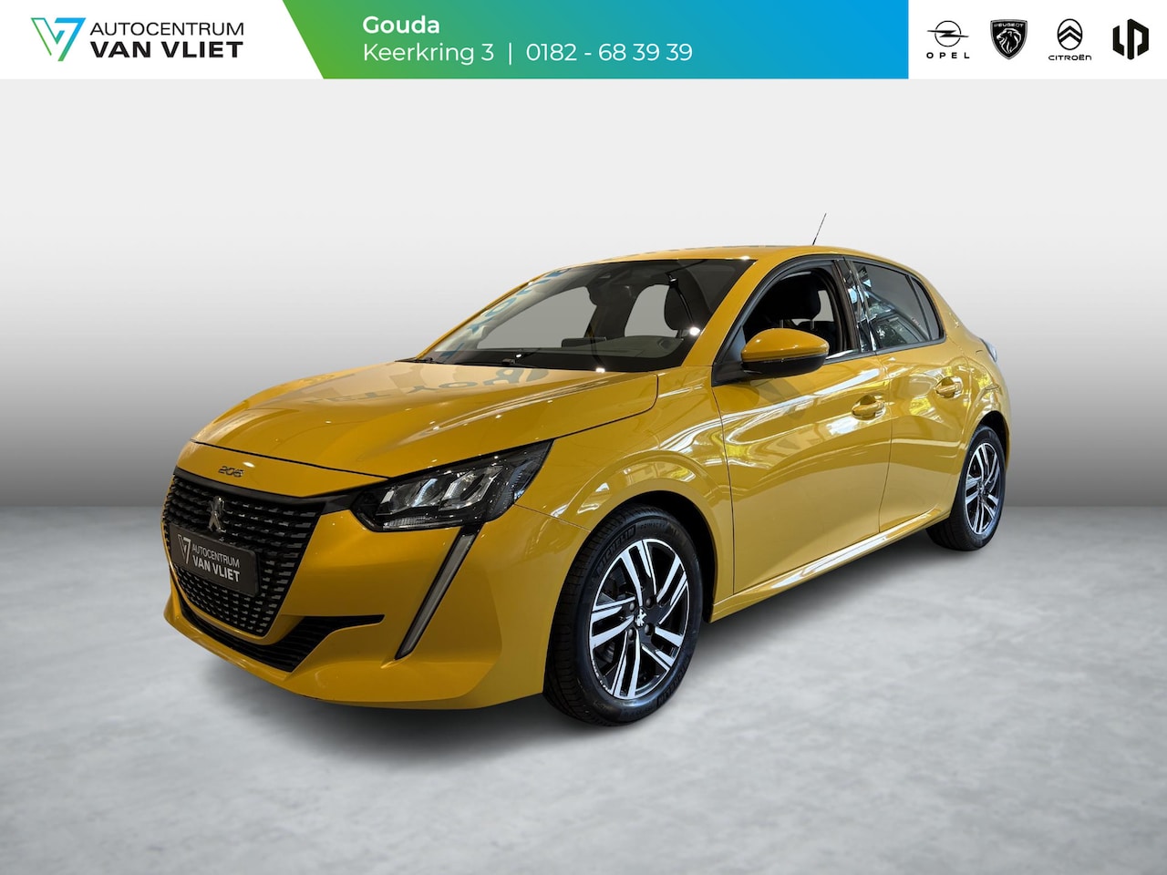 Peugeot 208 - 1.2 PureTech Allure Pack | 100pk | Navigatie | 3D i-Cockpit | Climate Control | Keyless St - AutoWereld.nl