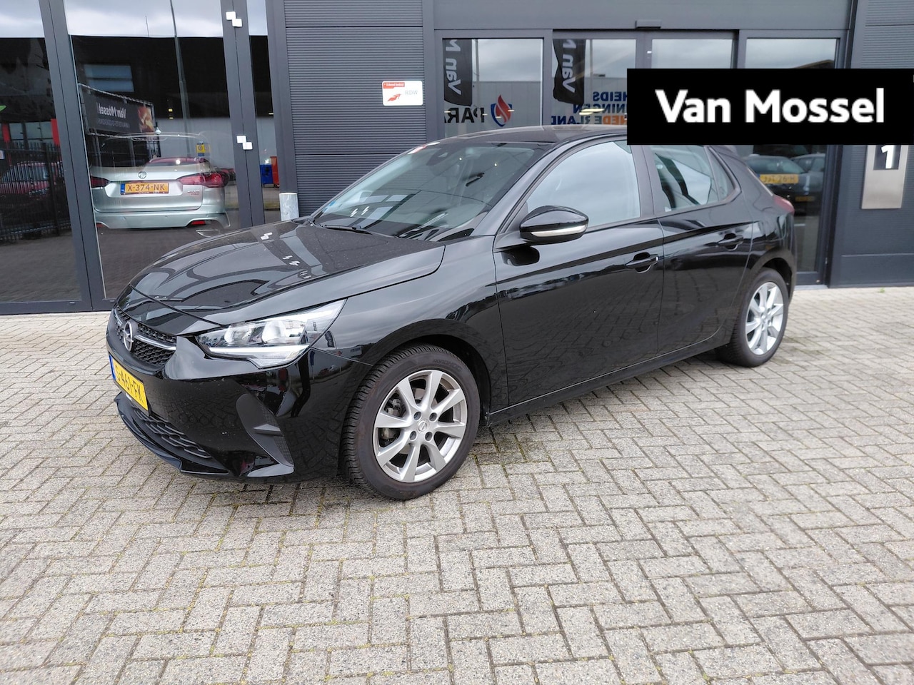 Opel Corsa - 1.2 Level 2 1.2 Level 2 - AutoWereld.nl