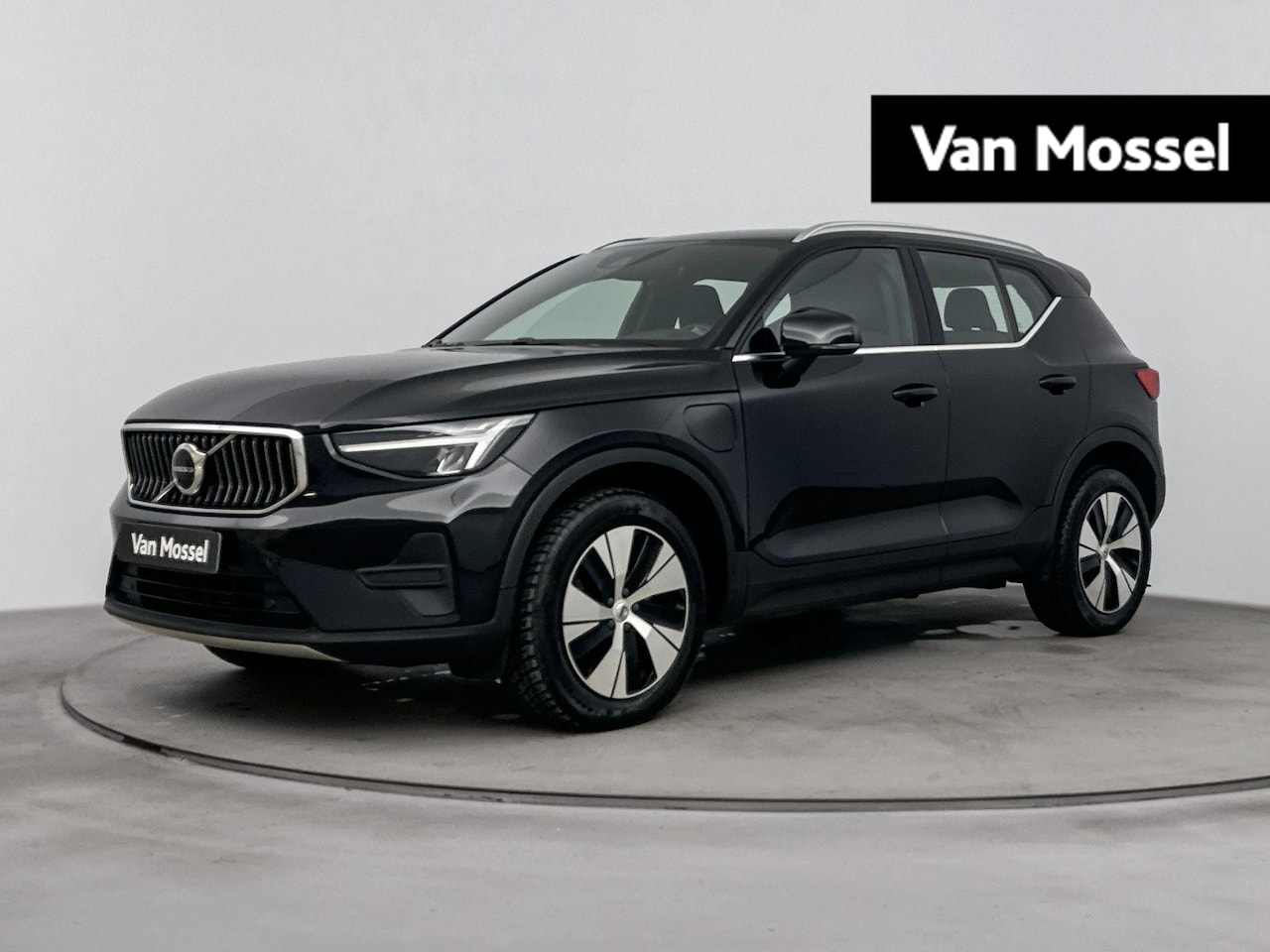 Volvo XC40 - 1.5 T5 Plug-in hybrid Plus Bright 263PK | Automaat | Harman Kardon Audio | Navigatie | Ach - AutoWereld.nl