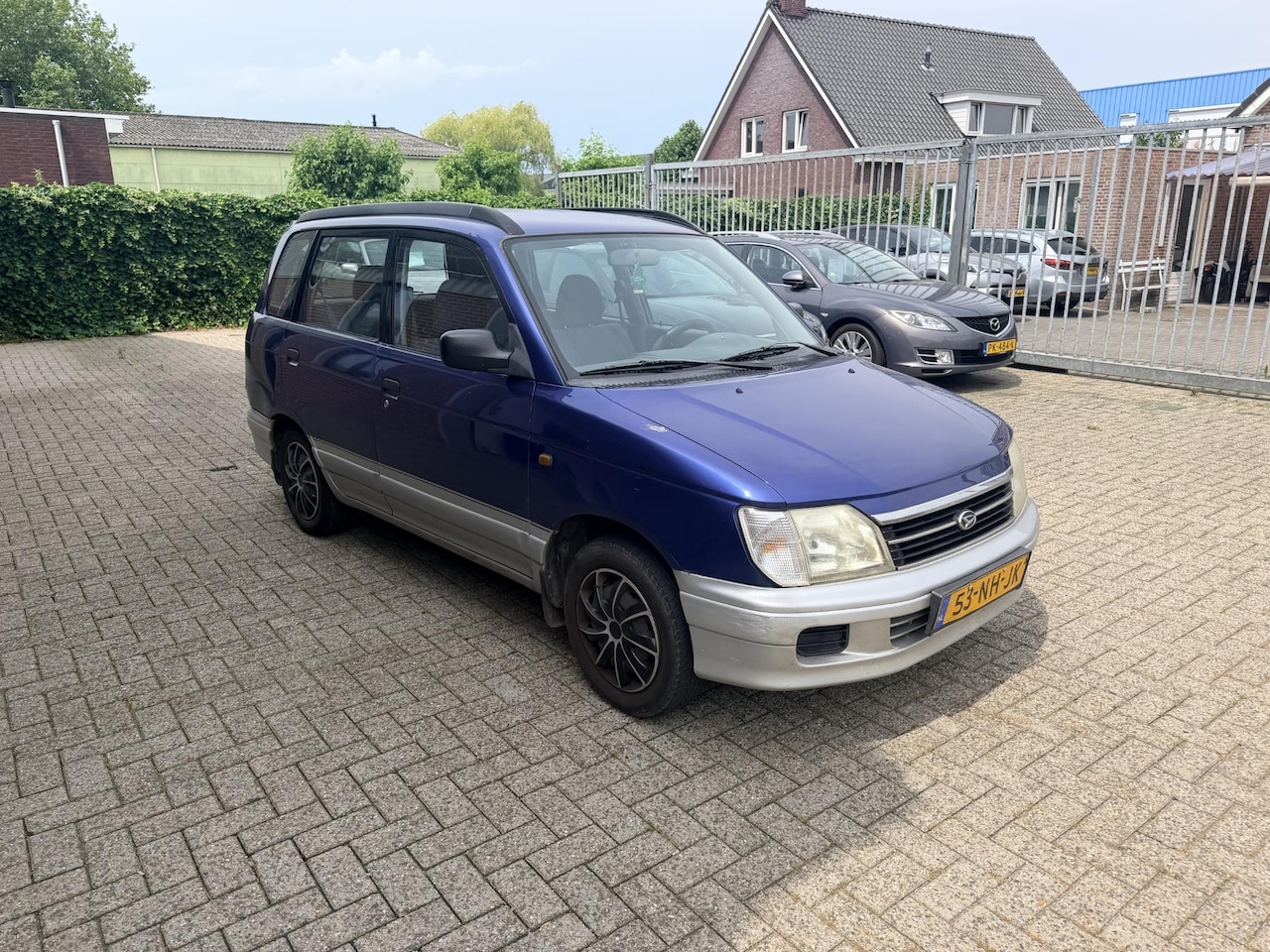Daihatsu Gran Move - 1.6i-16V CS 1.6i-16V CS - AutoWereld.nl