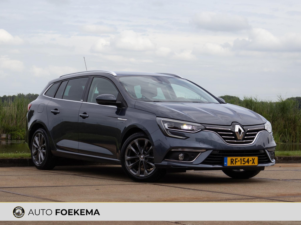 Renault Mégane Estate - 1.2 TCe Série Signature Exclusiv Leder Stuur/ Stoelverwarming LED - AutoWereld.nl