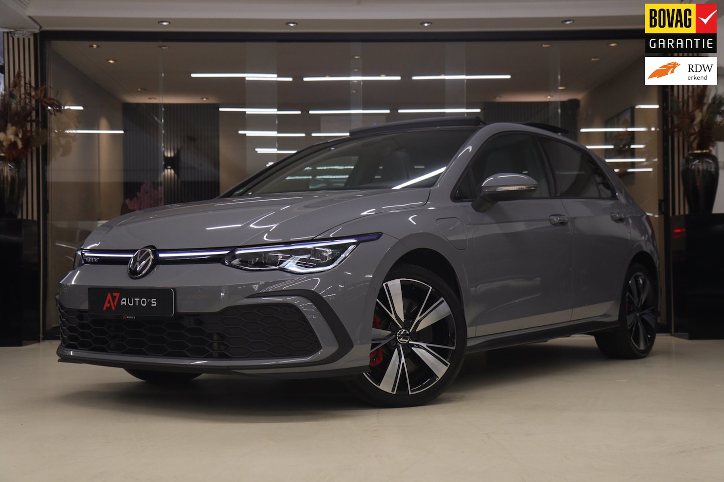 Volkswagen Golf - 1.4 eHybrid GTE / HEADUP/PANO/IQLIGHT/CAM/CARPLAY/VOL - AutoWereld.nl