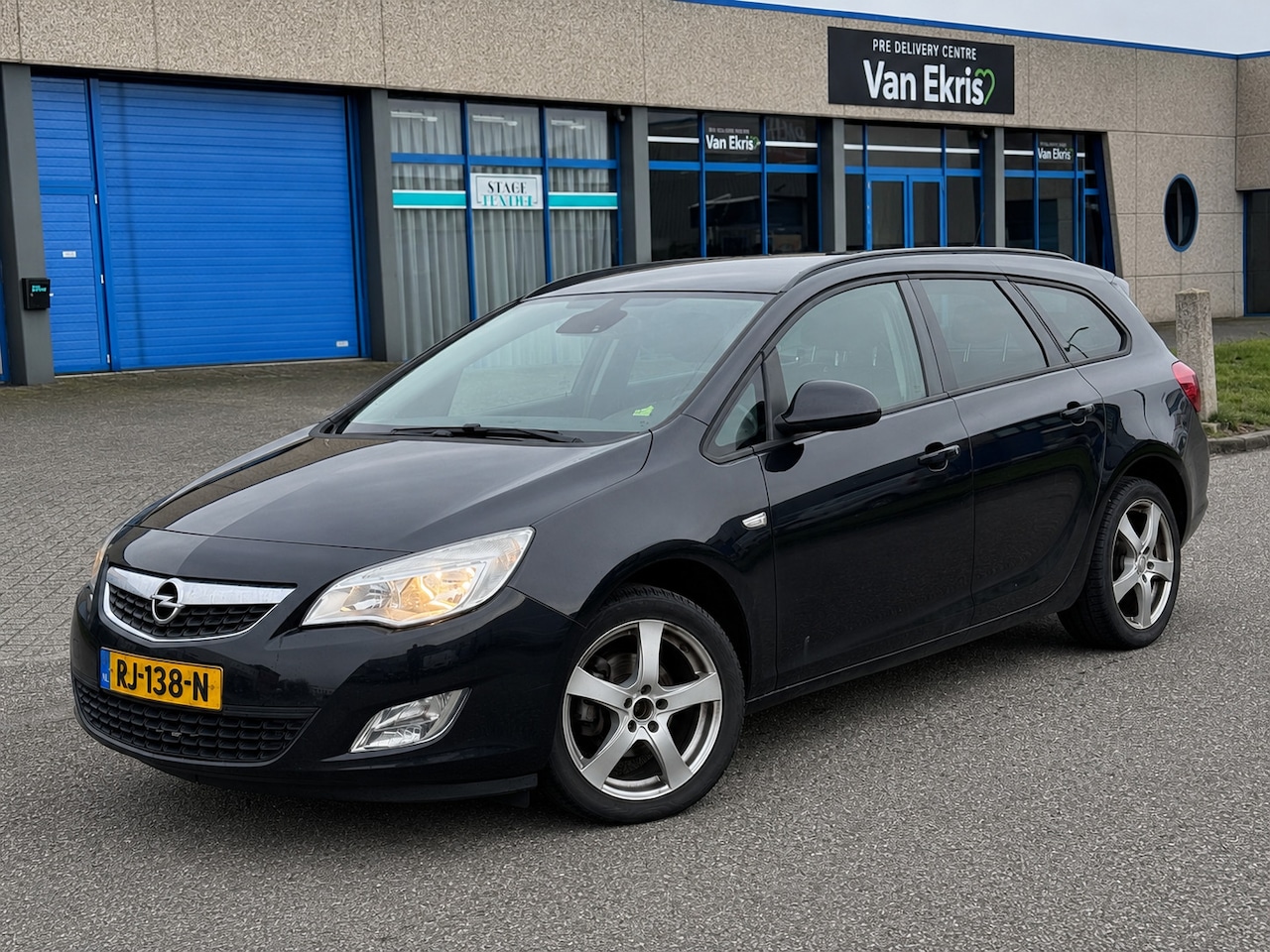 Opel Astra Sports Tourer - 1.4 Turbo Edition 6-BAK Koude Airco - AutoWereld.nl