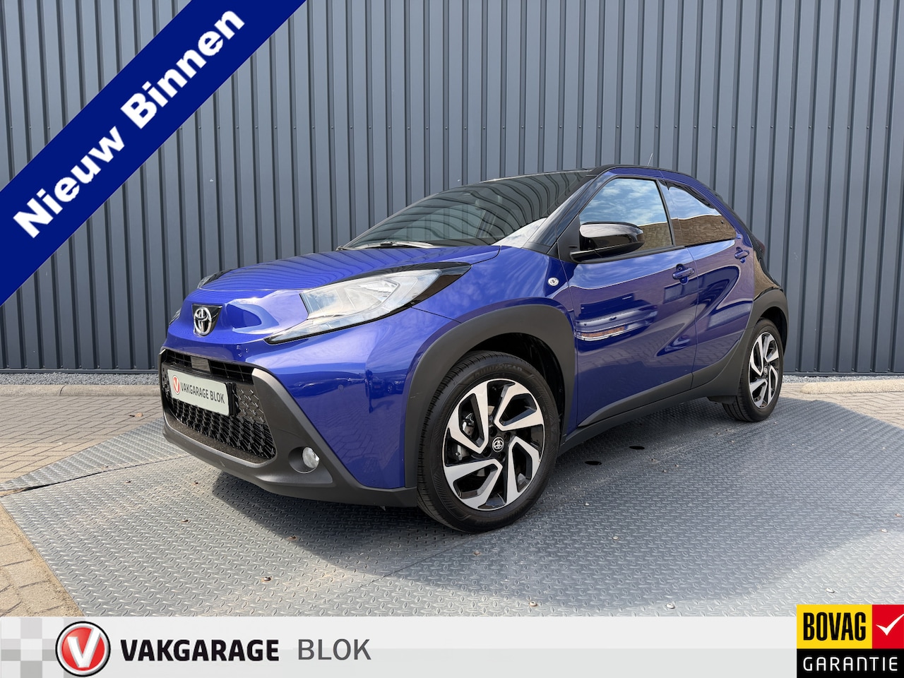 Toyota Aygo X - 1.0 VVT-i S-CVT Premium | PDC V+A | 10jr GARANTIE | Rijklaar!! - AutoWereld.nl