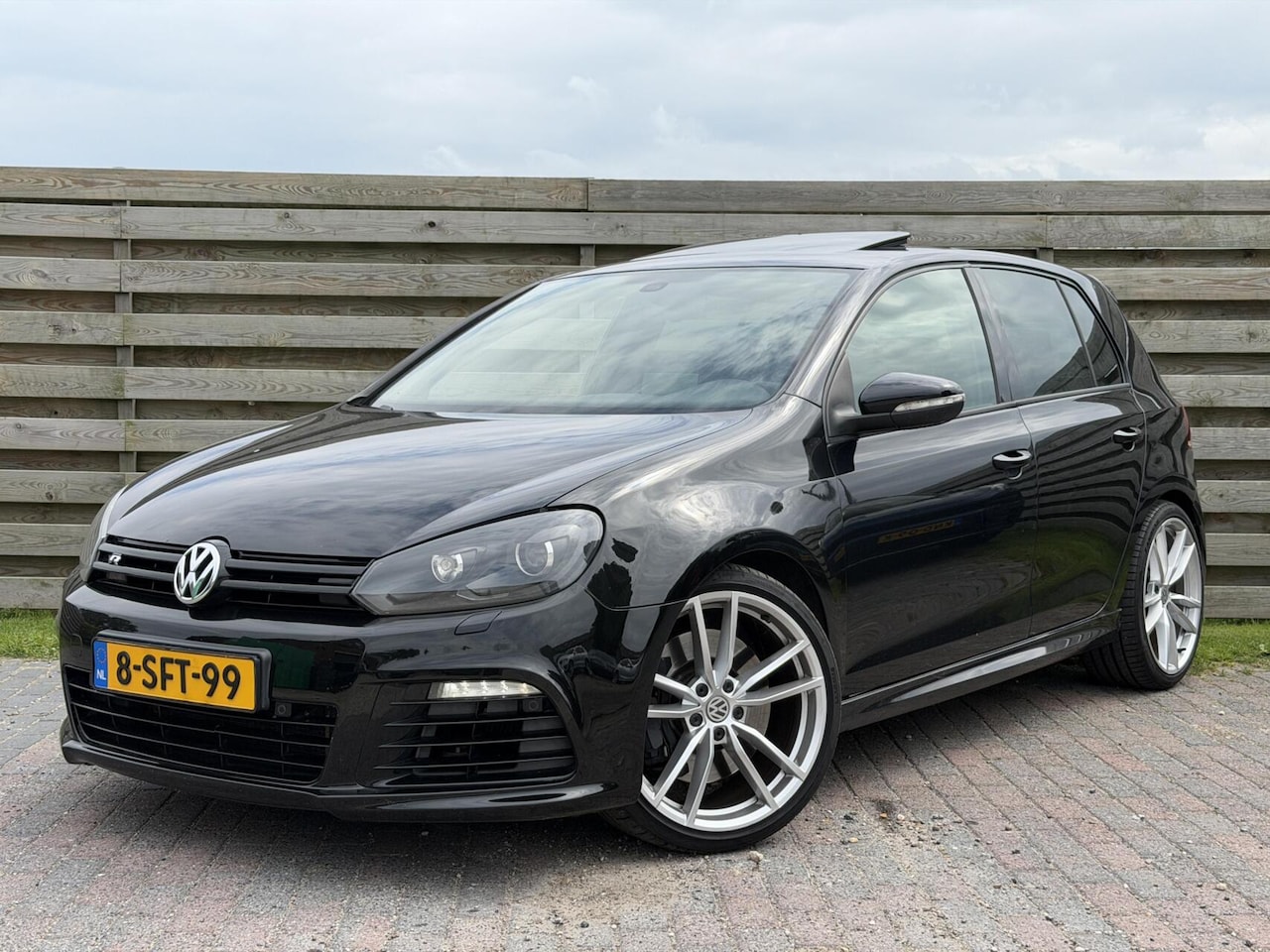 Volkswagen Golf - 2.0 R 4-Motion Pano Cruise Xenon - AutoWereld.nl