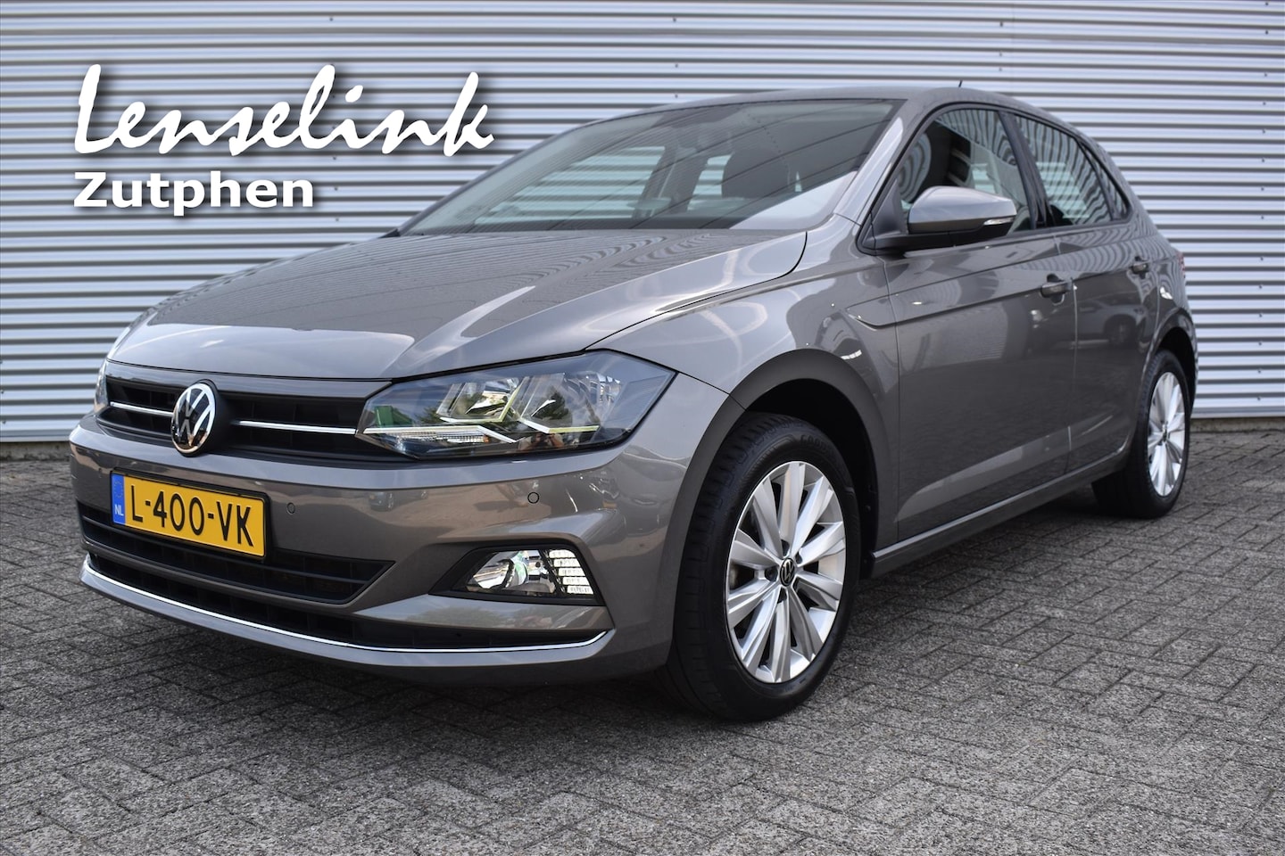 Volkswagen Polo - 1.0 TSI 95pk 7-DSG HIGHLINE | 1e Eig | Dealer onderhouden | Apple Carplay | BlueTooth | Ri - AutoWereld.nl