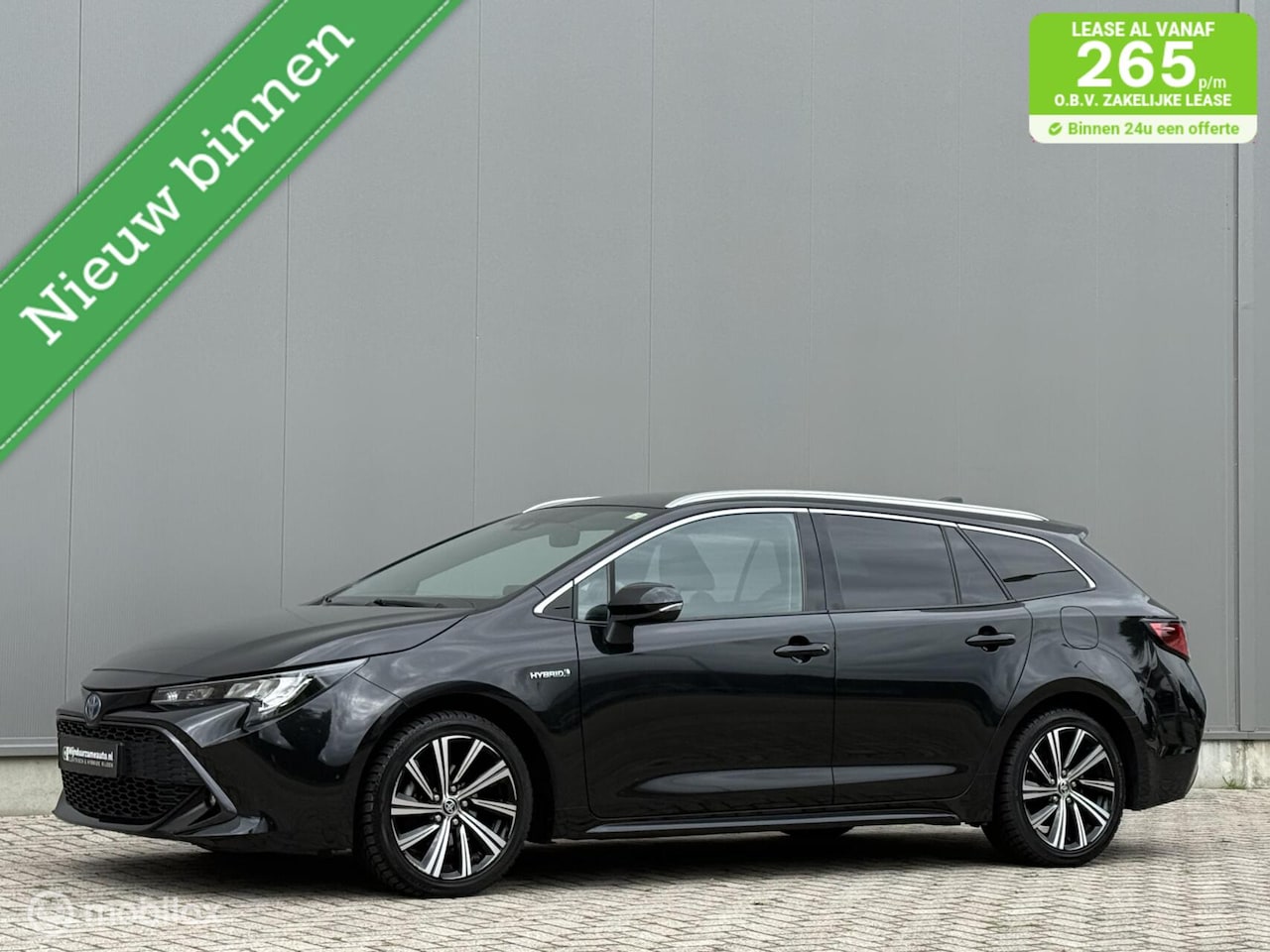 Toyota Corolla Touring Sports - 1.8 Hybrid Dynamic aut. Vol ! - AutoWereld.nl