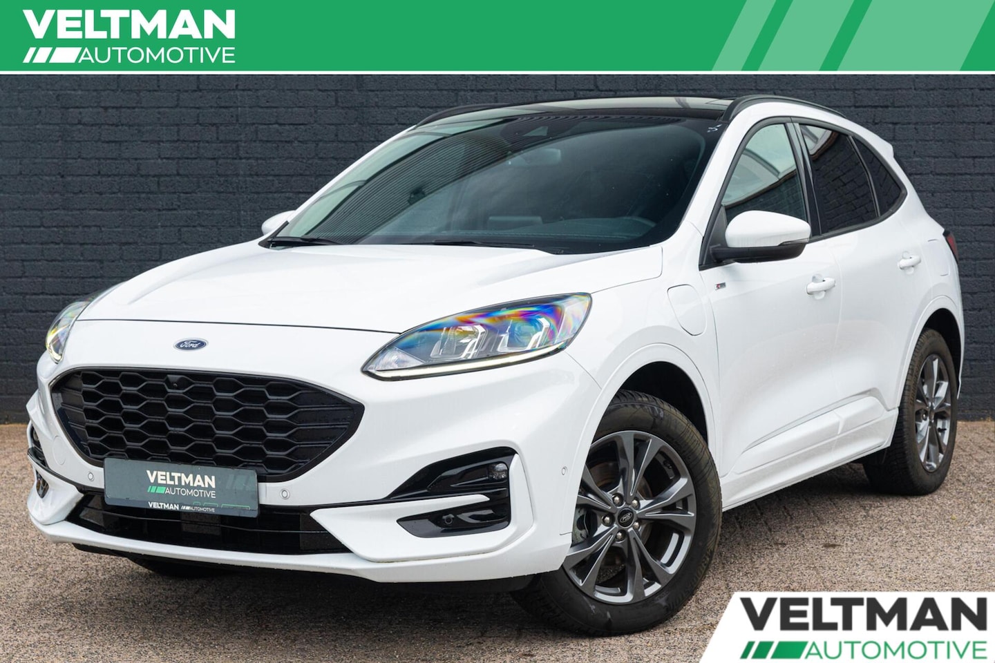 Ford Kuga - 2.5 PHEV ST-Line X PANO TREKHAAK ADAPTIVE CRUISE CAMERA STUURVERWARMING - AutoWereld.nl