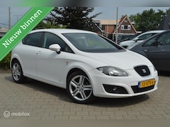 SEAT Leon - 1.2 TSI 105PK Businessline COPA | LEES TEKST |