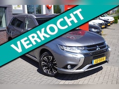 Mitsubishi Outlander - 2.0 PHEV / 360 Camera / Leder / Stuur en stoelverwarming