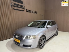 Audi A3 Sportback - 1.6 FSI Attraction Zeer nette auto