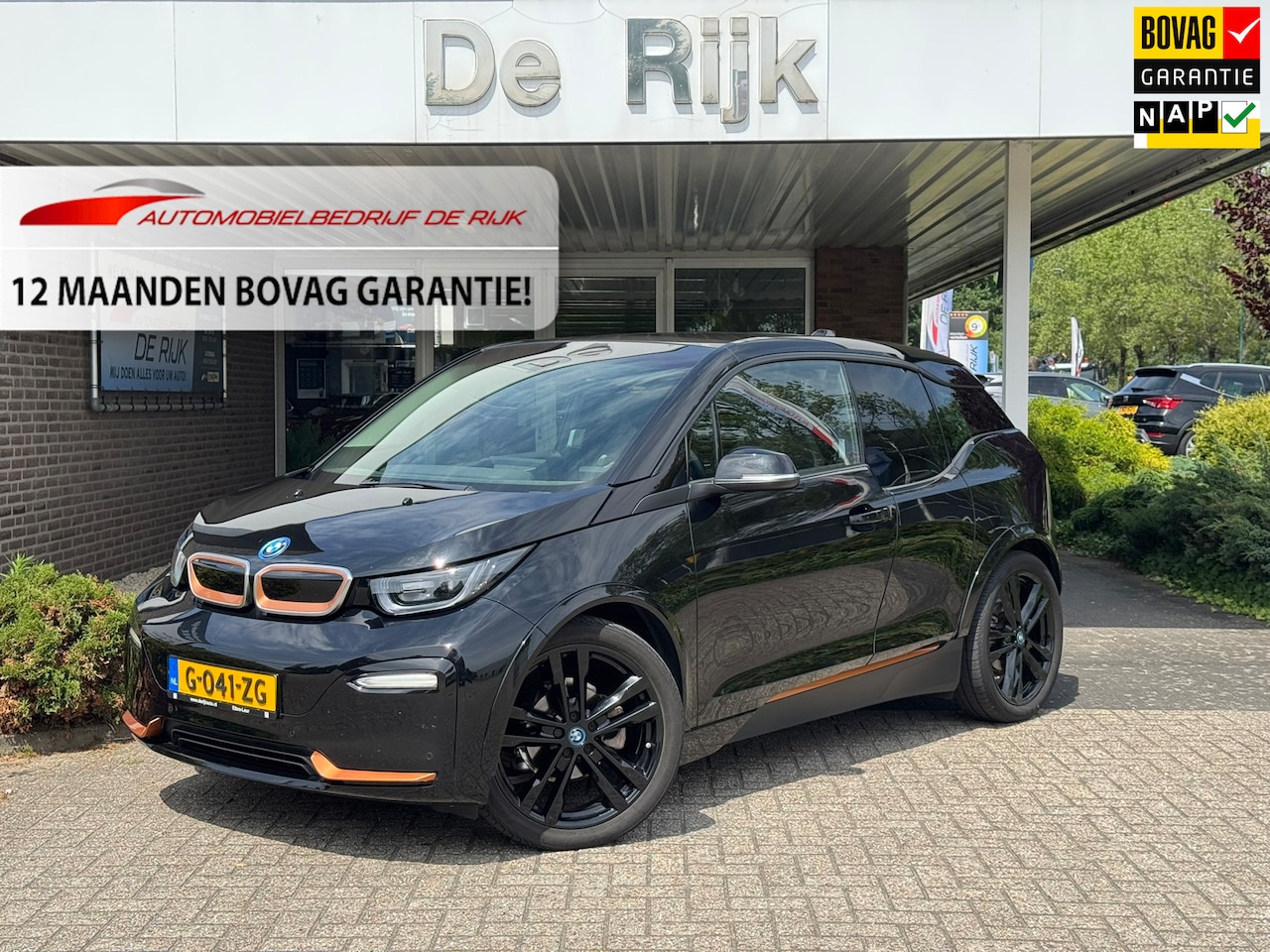 BMW i3 - S 120Ah 42 kWh RoadStyle Edition | Pano, Leder, Navi, Camera, Stoelverw., Cruise | NAP | D - AutoWereld.nl