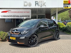 BMW i3 - S 120Ah 42 kWh RoadStyle Edition | Pano, Leder, Navi, Camera, Stoelverw., Cruise | NAP | D