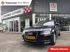 Audi A3 Sportback - 1.8 TFSI Attraction Pro Line Business Meenemen €3.500, - / Clima/ Cruise Control/ APK 19/0