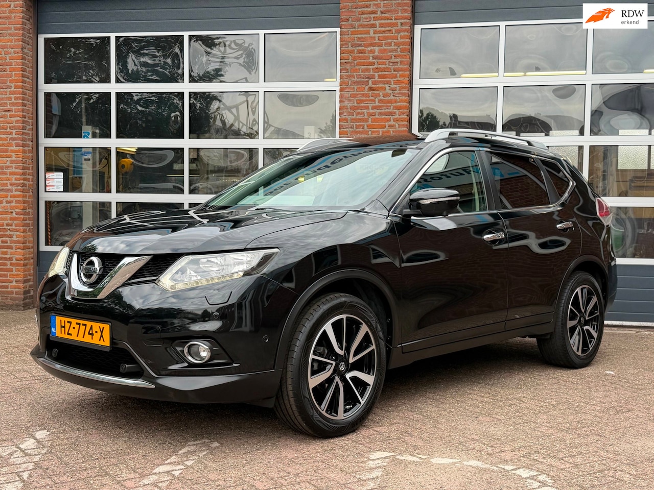 Nissan X-Trail - 1.6 DIG-T Connect Edition 1.6 DIG-T Connect Edition, navi, 360 camera, panodak, trekhaak, cruise, 19 inch - AutoWereld.nl