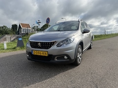 Peugeot 2008 - 1.2 PureTech Signature bj november2019/distr.vervangen2025/parkeersensoren achter