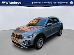 Volkswagen T-Roc - 1.0 TSI 115pk Life Edition / App Connect / Camera / LM 17'' / Clima / Keyless