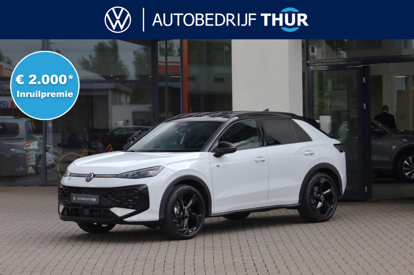 Volkswagen T-Roc - 1.5 eTsi R-Line First Edition 150PK / 110kW DSG, Elektrische achterklep met sensorsturing, - AutoWereld.nl