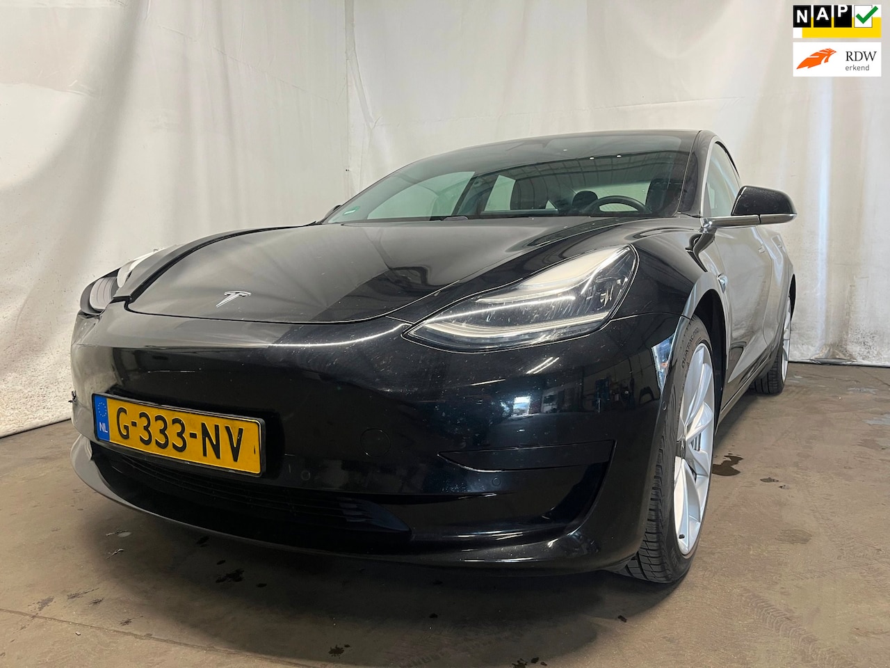 Tesla Model 3 - Standard RWD Plus 60 kWh - Schade - AutoWereld.nl