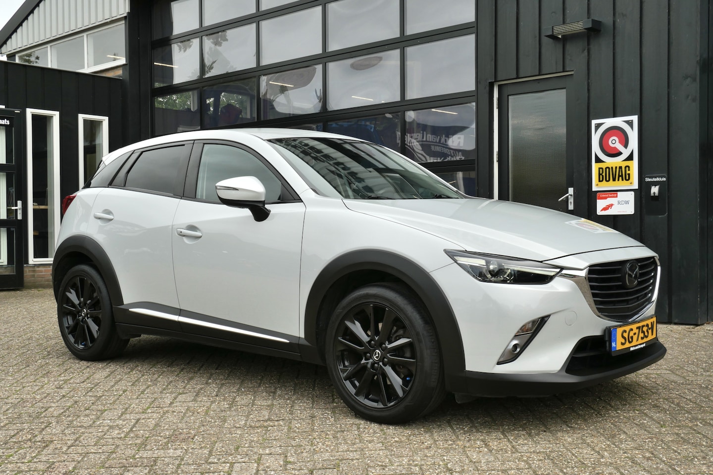 Mazda CX-3 - 2.0 SkyActiv-G 150 GT-M 4WD Automaat | Adap.Cruise | Leder | Camera | Trekhaak | Head-Up - AutoWereld.nl