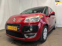 Citroën C3 Picasso - 1.6 HDiF Aura - Motor rookt - Schade