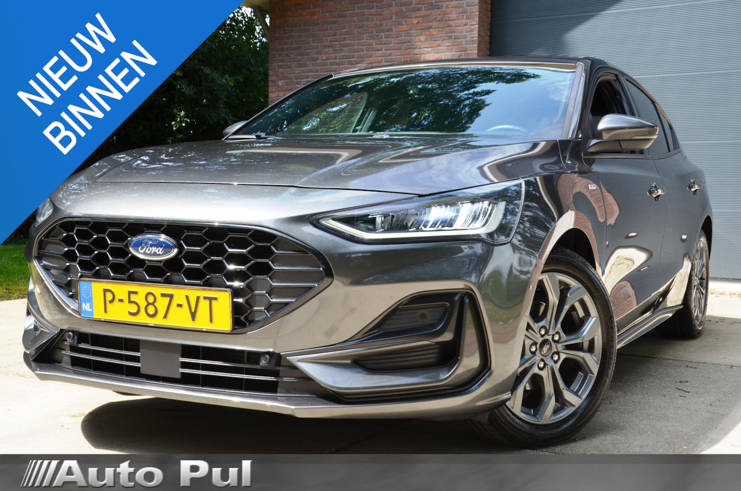 Ford Focus - 1.0 EcoBoost Hybrid ST Line Style Navi/Led/Pdc/Ecc/Stuur Stoel&Ruitverwarming /Achteruitri - AutoWereld.nl