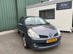 Renault Clio - 1.6-16V Dynamique - AUTOMAAT- DISTRIBUTIERIEM VERVANGEN- GOED ONDERHOUDEN-AIRCO - CRUISE C