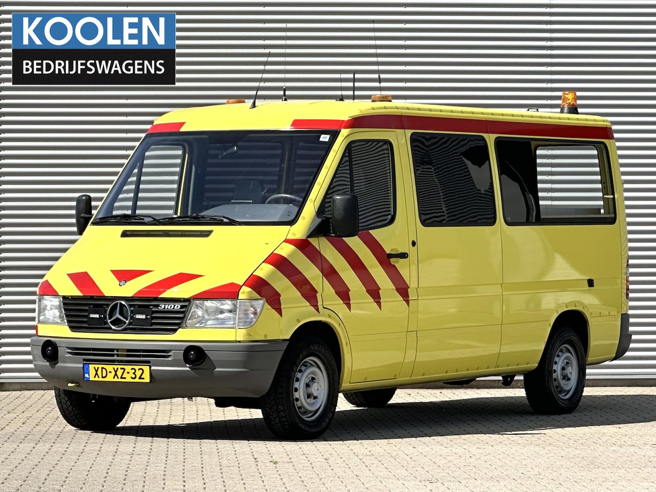 Mercedes-Benz Sprinter - 310 D lang/hoog Personenbus 8 zitpl.ambulance TOPSTAAT!! - AutoWereld.nl