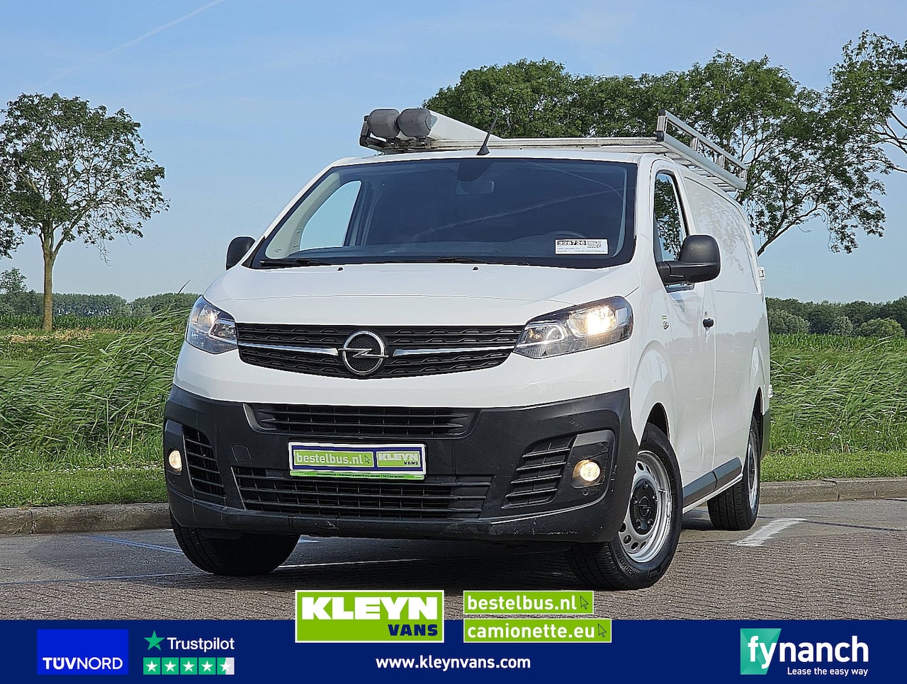 Opel Vivaro - 1.5 L3 XL Imperiaal NAP! - AutoWereld.nl