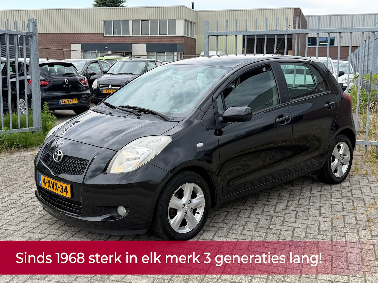 Toyota Yaris - 1.3 VVTi Terra 87PK 5 deurs! NL AUTO NAP 2EIGENAAR! TOPSTAAT! AIRCO ECC l LMV l Stoelverwa - AutoWereld.nl