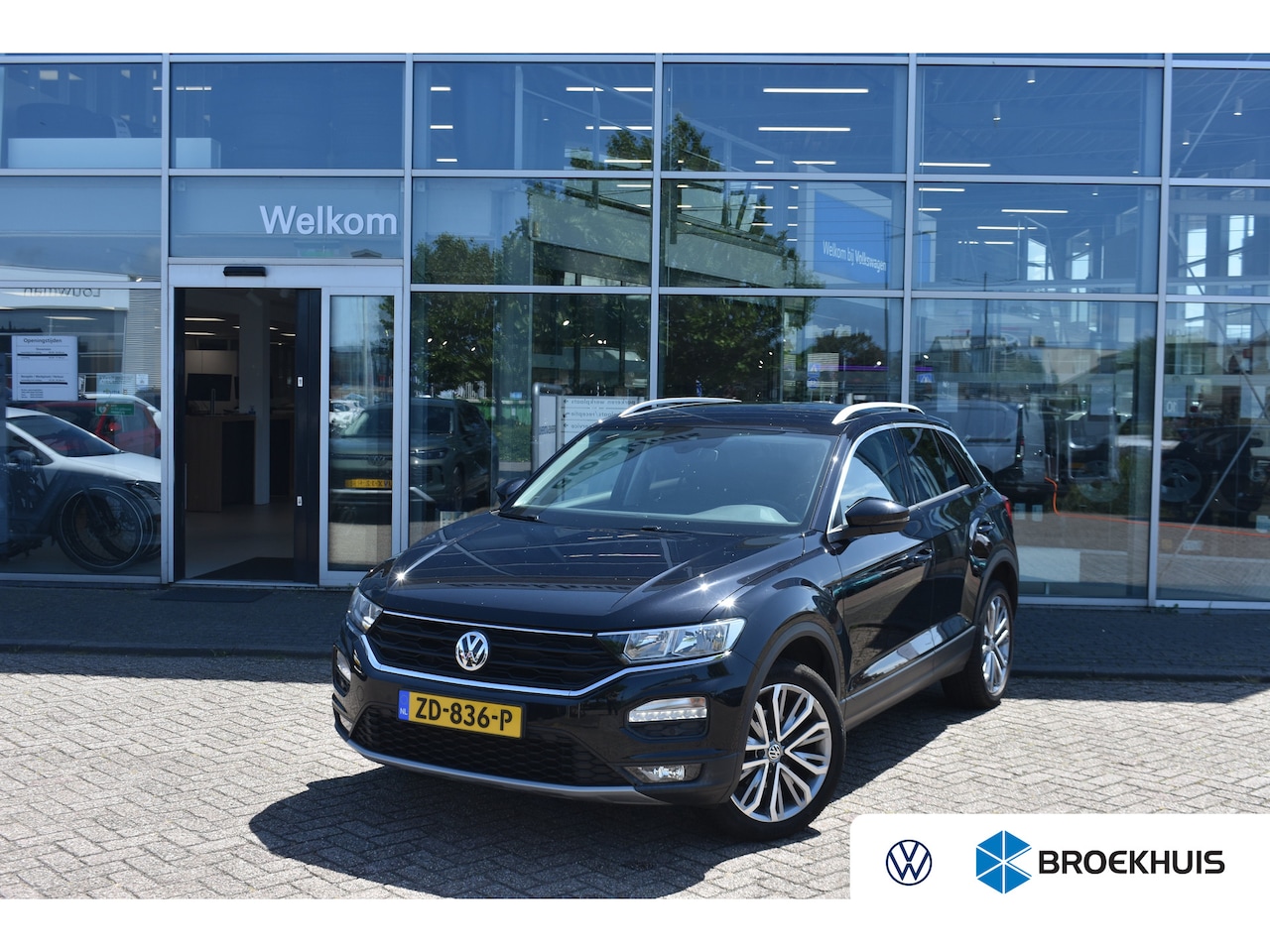 Volkswagen T-Roc - 1.0 TSI 115PK Style | Climate Control | Navi By App | Lichtmetalen velgen | PDC V + A | Ac - AutoWereld.nl