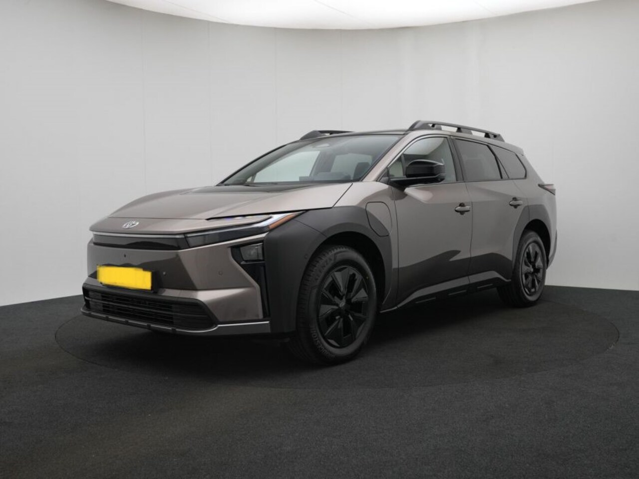 Toyota bZ4X Touring - Executive AWD 75 kWh Executive AWD 75 kWh - AutoWereld.nl