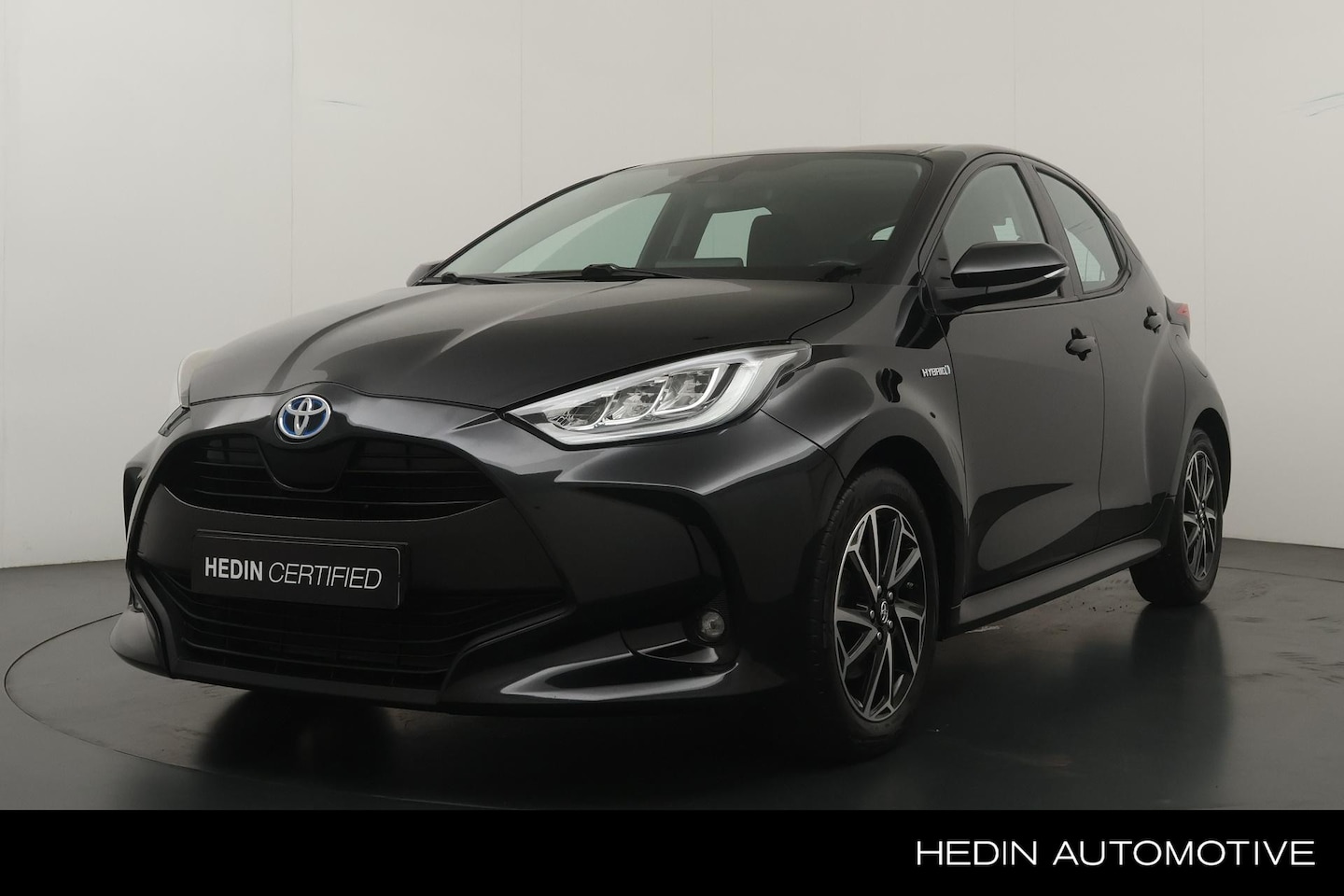 Toyota Yaris - 1.5 Hybrid Dynamic Automaat | Parkeer Camera | Adaptieve Cruise Control | Climate Controle - AutoWereld.nl