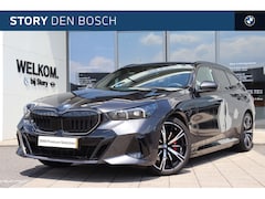 BMW 5-serie Touring - 530e M Sport Automaat / Trekhaak / Achteruitrijcamera / Adaptieve LED / Harman-Kardon / St
