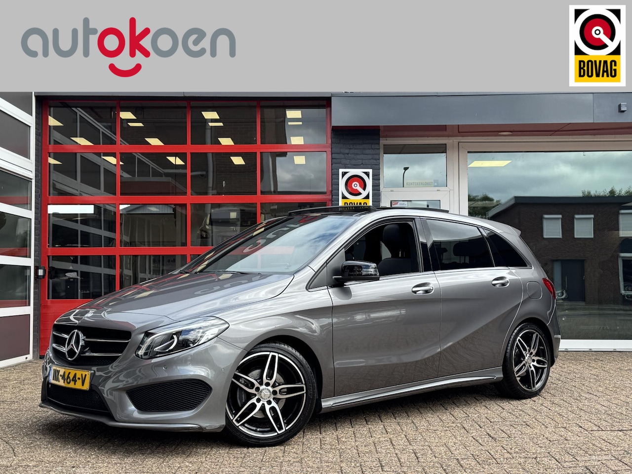 Mercedes-Benz B-klasse - 180 AMG Night Edition Plus *TREKHAAK/PANO/NAVI* - AutoWereld.nl