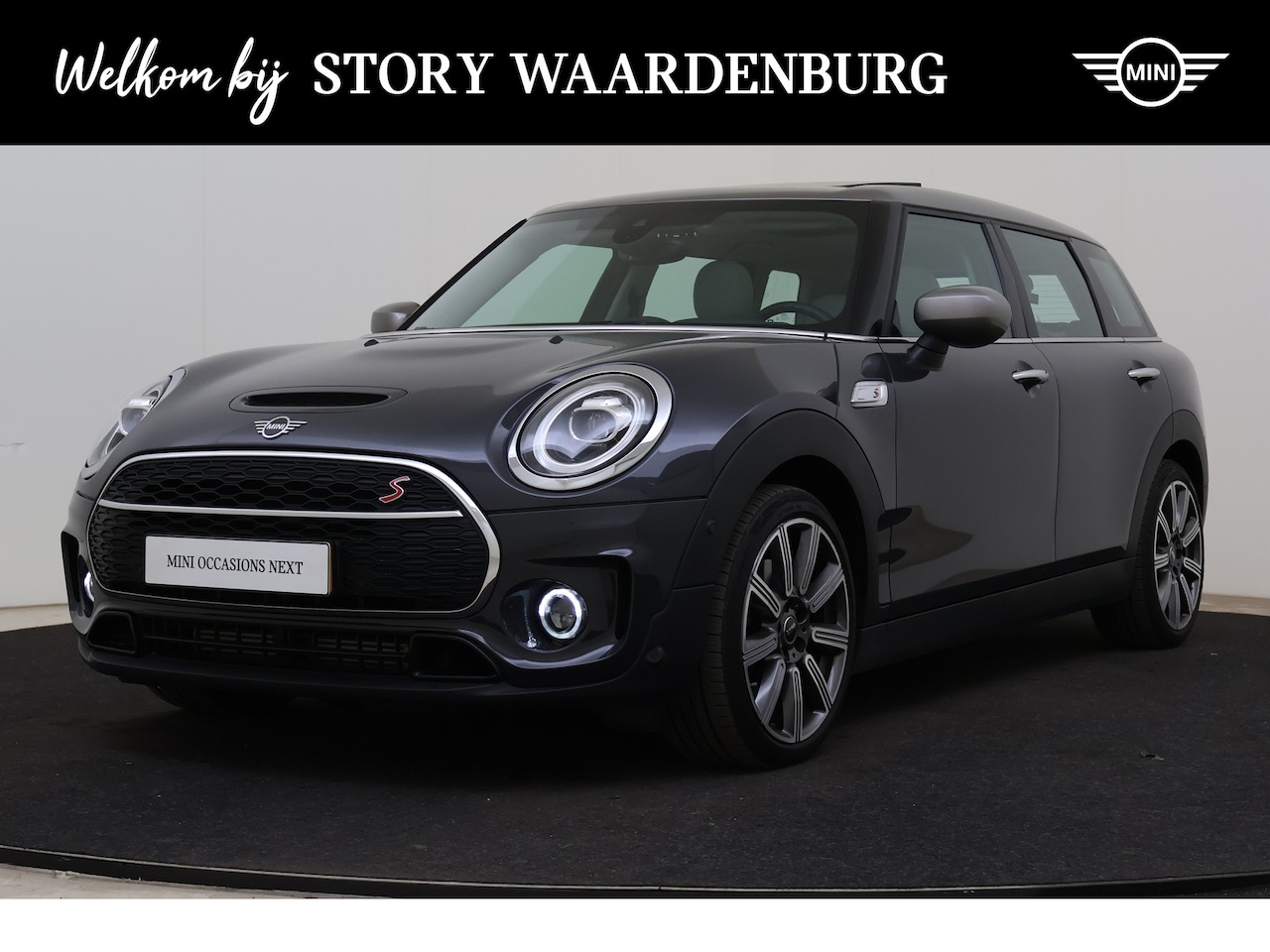 MINI Clubman - Cooper S Automaat / Panoramadak / Achteruitrijcamera / Comfortstoelen / LED / Head-Up / Ac - AutoWereld.nl
