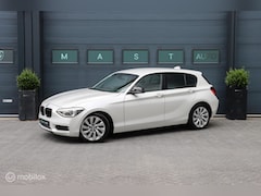 BMW 1-serie - 118i Sport Line|AUT|LEDER|BI-XENON|CRUISE|Sportstoelen