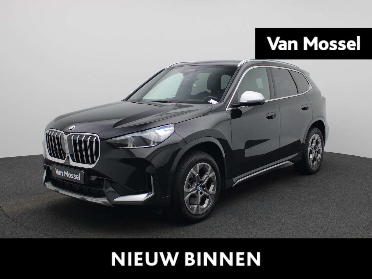 BMW X1 - sDrive20i (115 kW) | Automaat | Apple Carplay | Head-up Display | Camera | Parkeersensoren - AutoWereld.nl