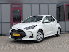 Toyota Yaris - 1.5 Hybrid Active Trekhaak Apple Carplay / Android Auto