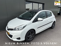 Toyota Yaris - 1.0 VVT-i Aspiration / Camera / 1e Eigenaar / Dealer onderhouden