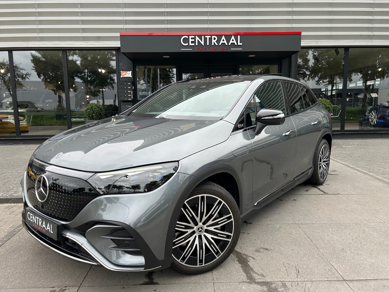 Mercedes-Benz EQE SUV - 300 AMG Line 91 kWh|BTW|Pano|Carplay|4WB|Memory|HUD|Camera|Leder - AutoWereld.nl