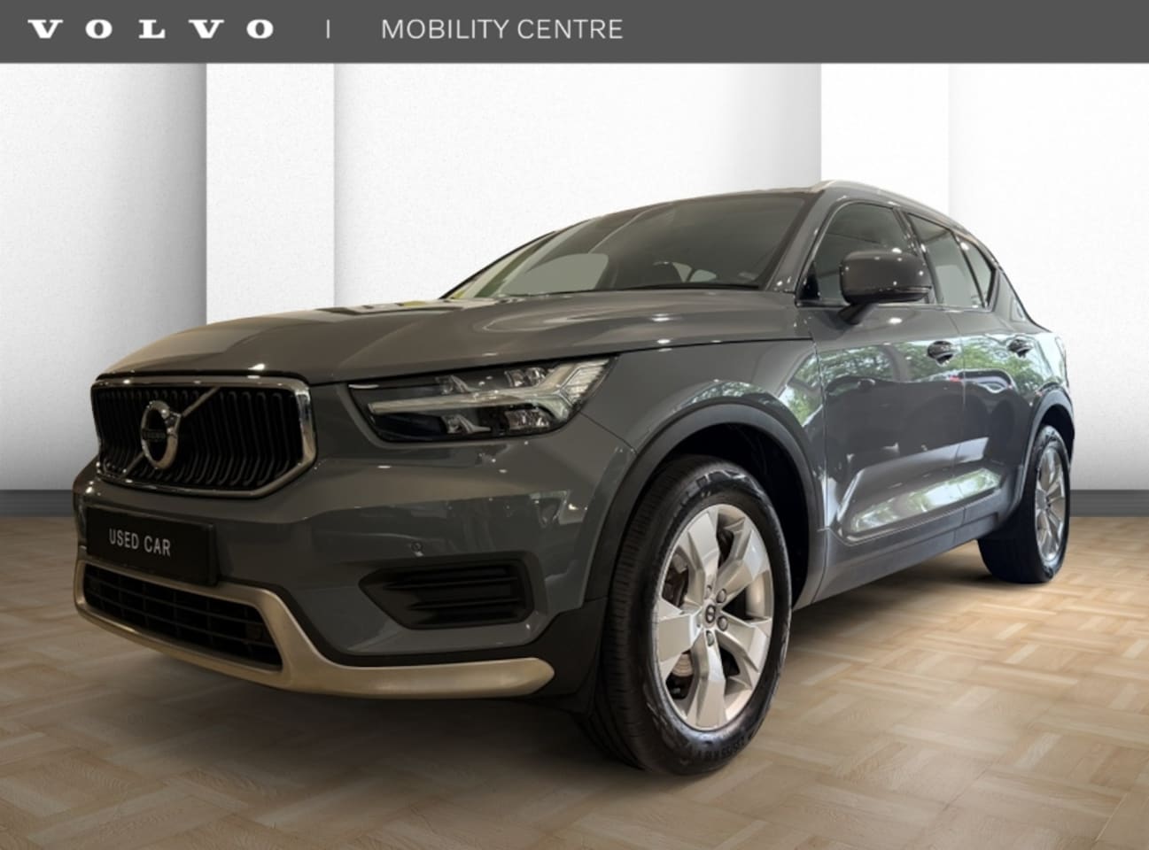 Volvo XC40 - T3 Momentum Pro | 12 maanden Bovag garantie! | Stoelverwarming - AutoWereld.nl