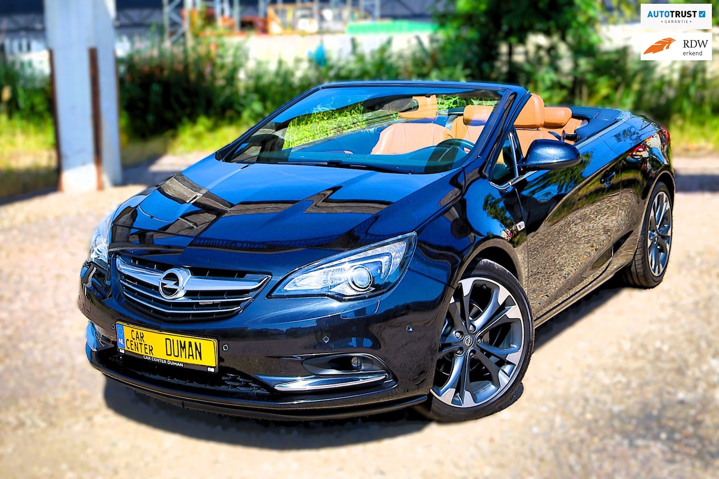 Opel Cascada - 1.6 Turbo Cosmo Stoelverkoeling/verwarming Clima PDC Camera Leer Navi - AutoWereld.nl
