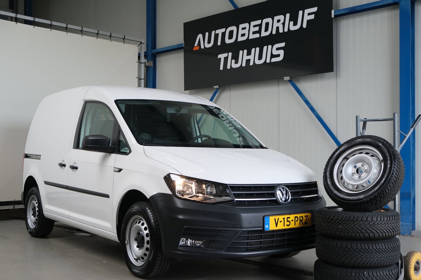 Volkswagen Caddy - 1.0 TSI L1H1 BMT - Airco, Cruise, PDC. - AutoWereld.nl