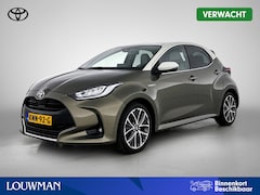 Toyota Yaris - 1.5 Hybrid Style + | Dealer onderhouden | Lichte kleur half lederen interieur | Stoelverwa