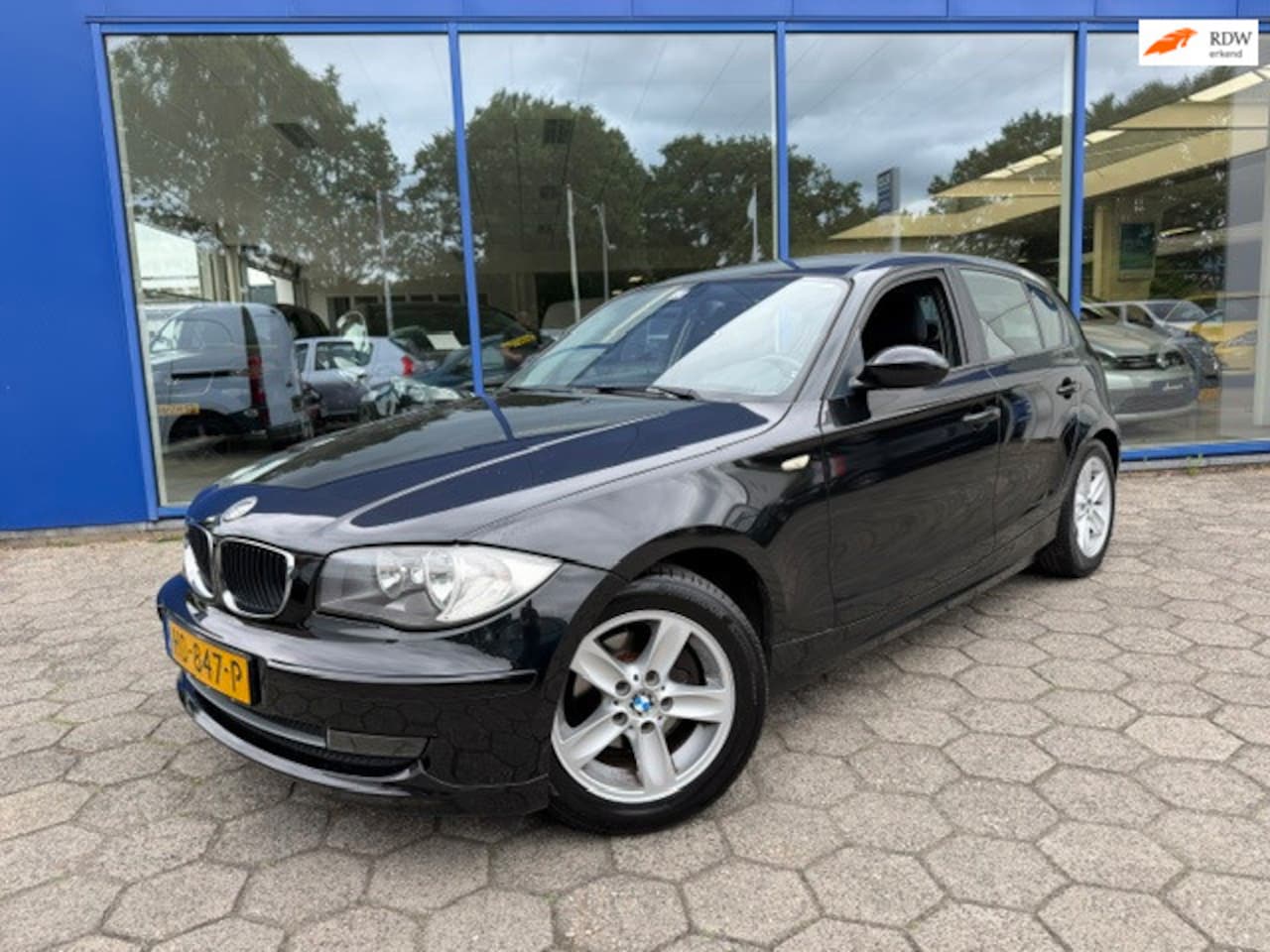 BMW 1-serie - 116i PDC - Airco - - AutoWereld.nl