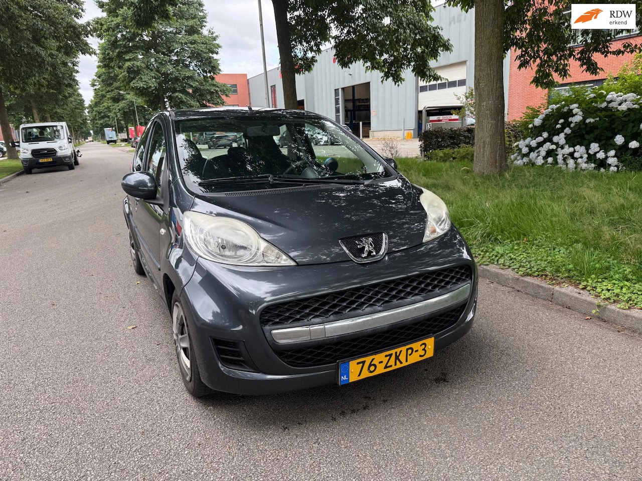 Peugeot 107 - 1.0-12V Millesim 200 5 drs apk - AutoWereld.nl