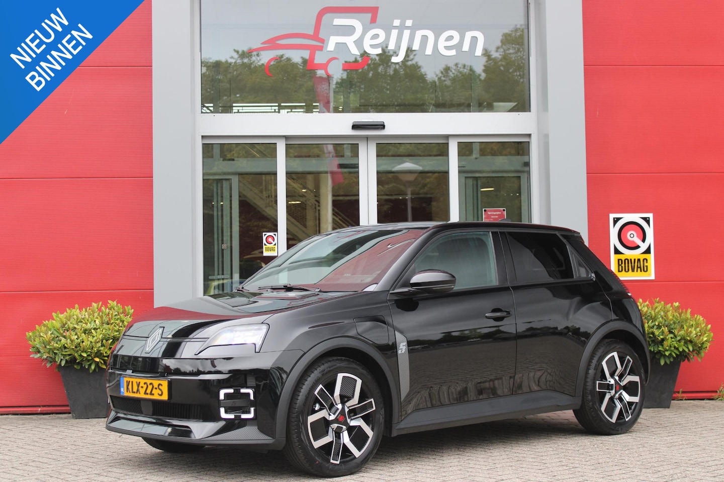 Renault 5 - comfort range techno 52 kWh | PACK WINTER TECHNO: ELEKTRISCH VERWARMBARE VOORSTOELEN/ELEKT - AutoWereld.nl