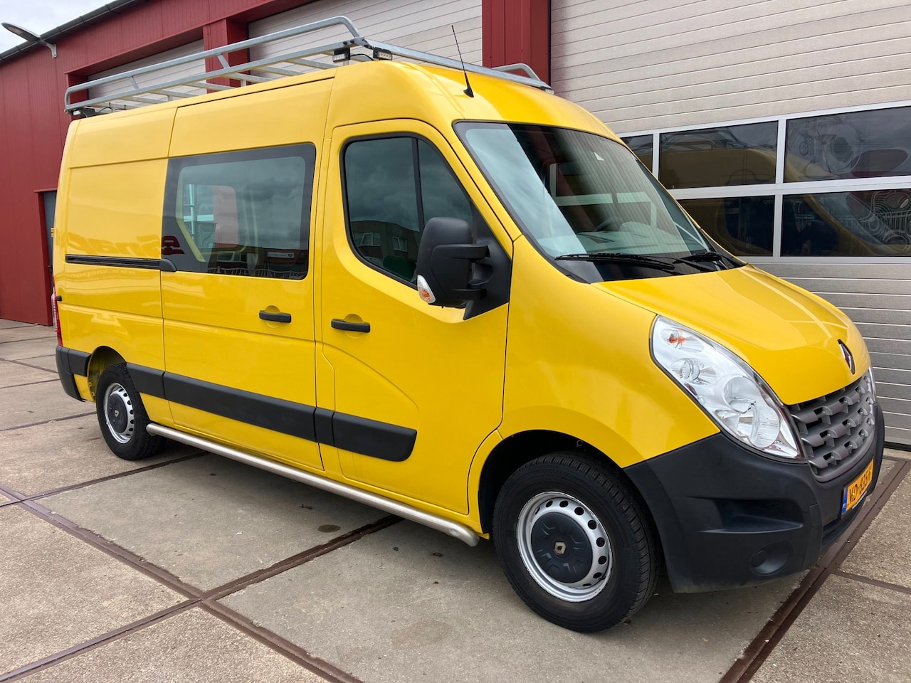 Renault Master - T35 2.3 dCi L2H2 Eco T35 2.3 dCi L2H2 Eco - AutoWereld.nl